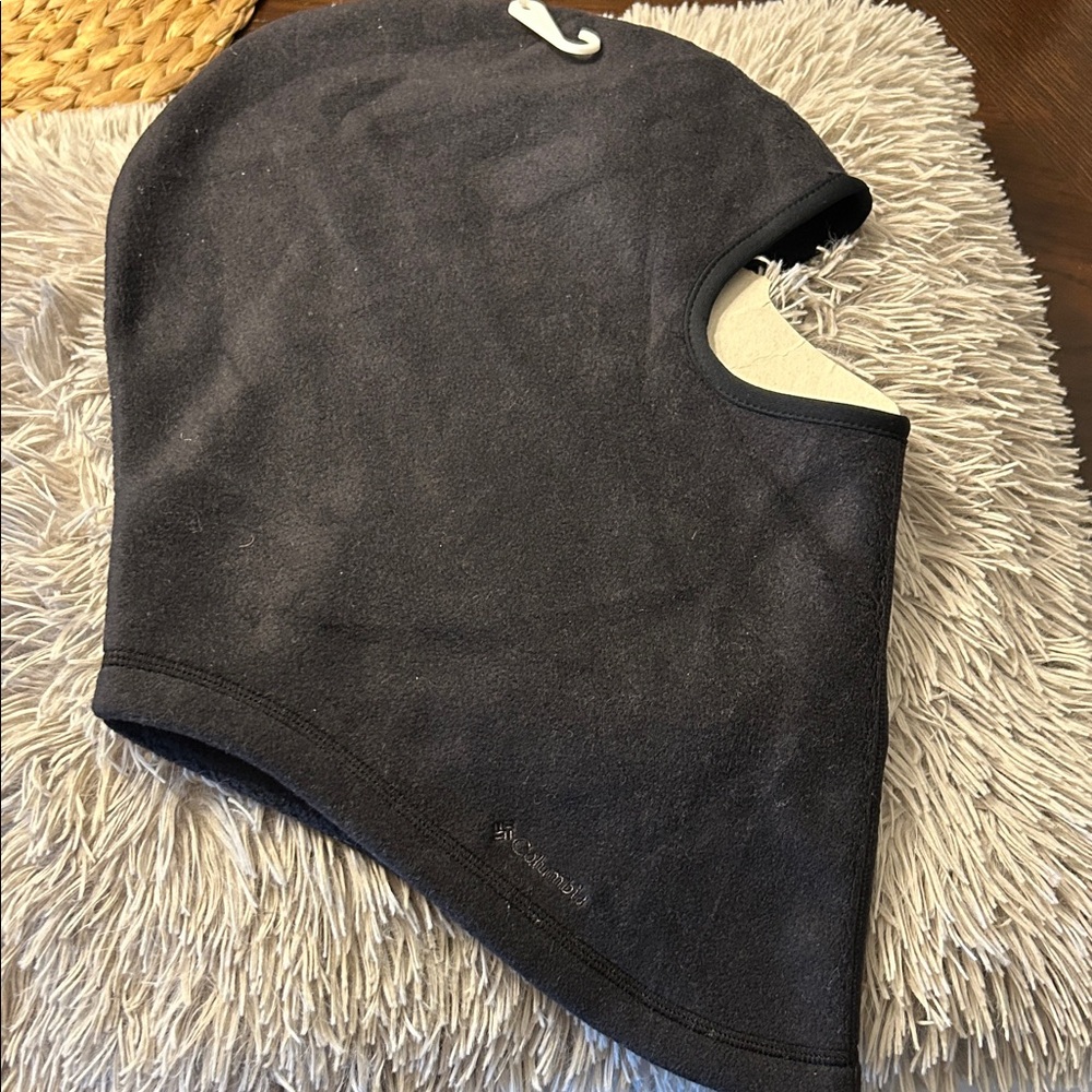 Unisex Columbia Black Fleece Neck Gaiter with Embroidered Logo face mask